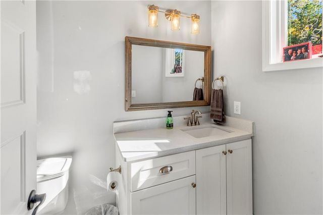 6435 Looper Lake Drive, Flowery Branch, GA 30542
