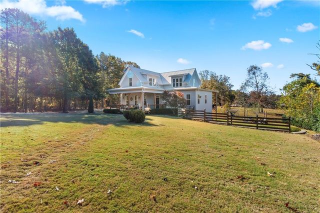 6435 Looper Lake Drive, Flowery Branch, GA 30542