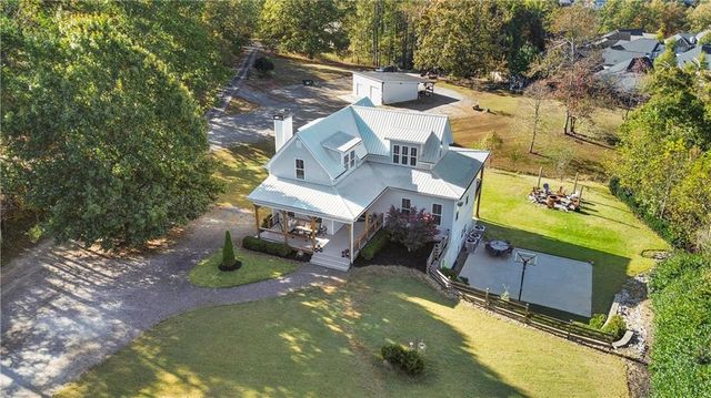 6435 Looper Lake Drive, Flowery Branch, GA 30542