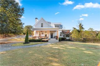 6435 Looper Lake Drive, Flowery Branch, GA 30542