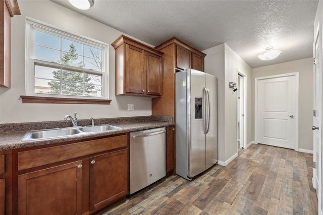 1497 Burr Drive, North Liberty, IA 52317