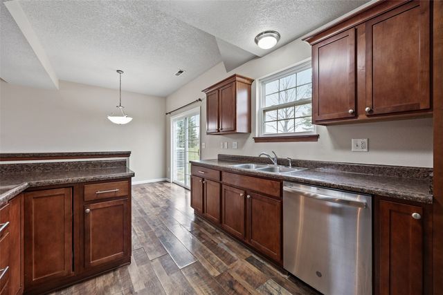 1497 Burr Drive, North Liberty, IA 52317