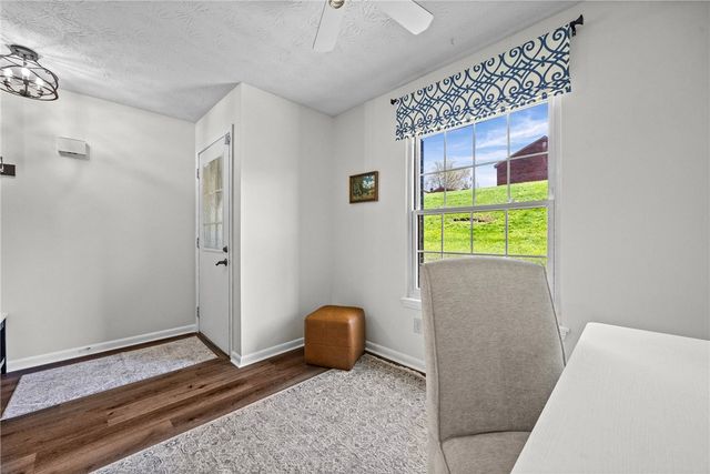 27 Huxley Way, Perinton, NY 14450