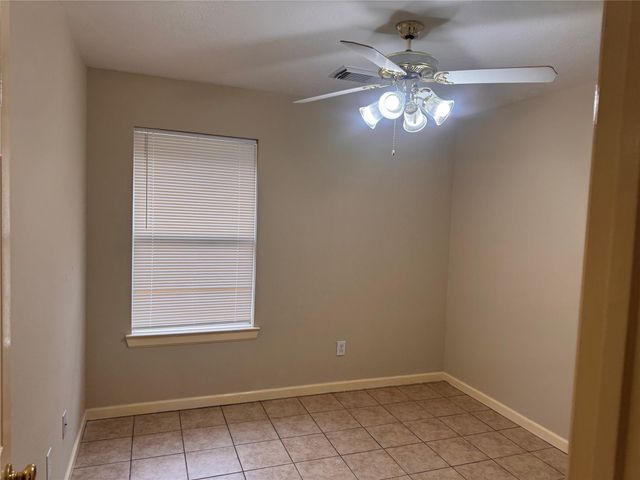 2872 Shallow Brook Lane, Dickinson, TX 77539