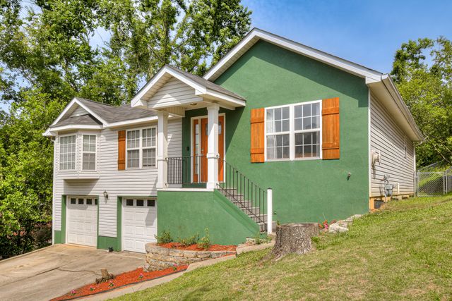 56 Woodlawn Lane, North Augusta, SC 29841