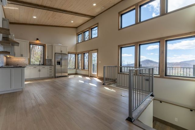 58 Mutt Ridge, Murphy, NC 28906