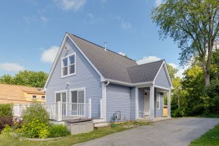 25244 W Buena Avenue, Lake Villa, IL 60046