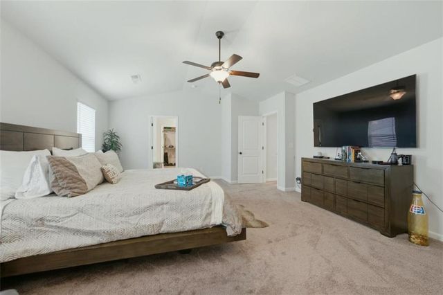 784 Lakehaven Lane, Loganville, GA 30052