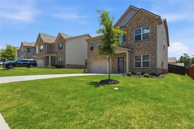 784 Lakehaven Lane, Loganville, GA 30052