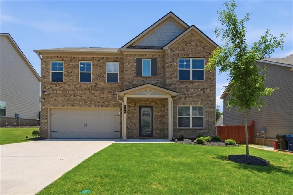 784 Lakehaven Lane, Loganville, GA 30052