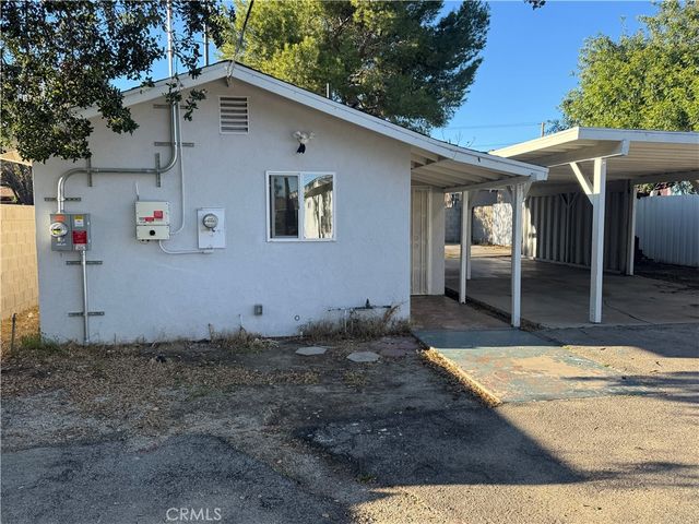 13105 Desmond, Pacoima, CA 91331