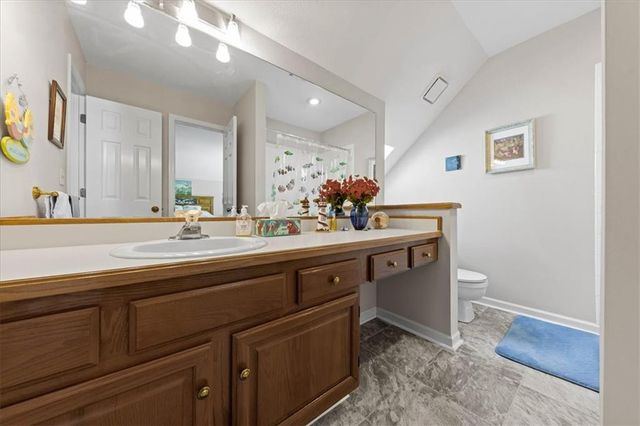 2501 W 137th Place, Leawood, KS 66224