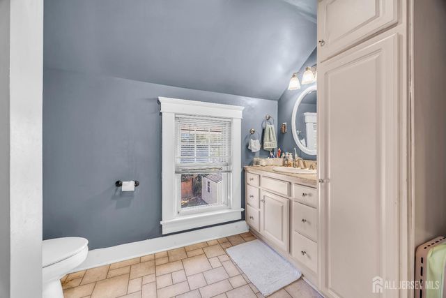 5 Fairview Avenue, South River, NJ 08882