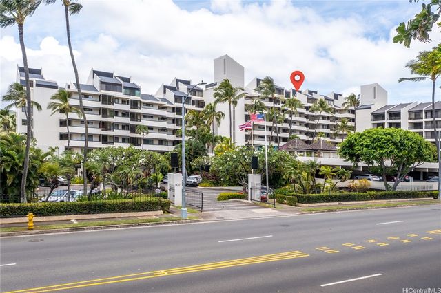 500 Lunalilo Home Road 28J, Honolulu, HI 96825