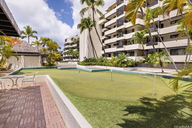 500 Lunalilo Home Road 28J, Honolulu, HI 96825