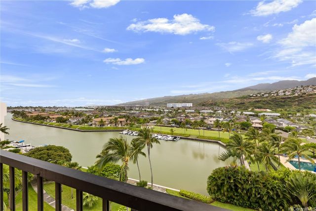 500 Lunalilo Home Road 28J, Honolulu, HI 96825
