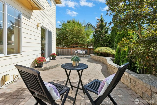 25211 SE 43rd Way, Sammamish, WA 98029
