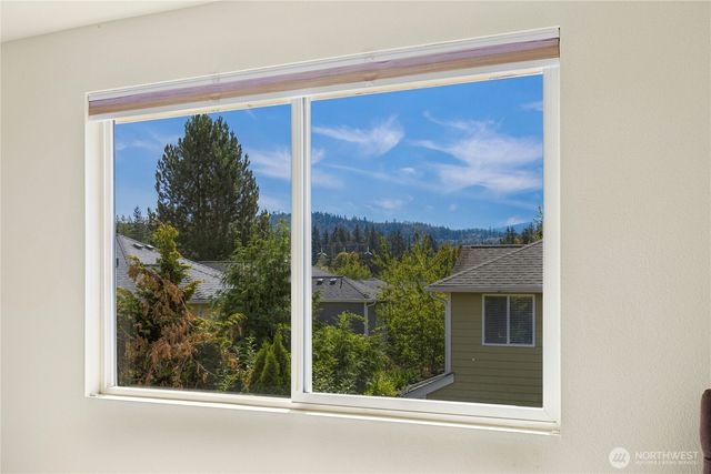 25211 SE 43rd Way, Sammamish, WA 98029