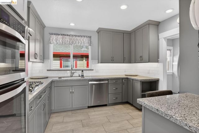310 Melven, San Leandro, CA 94577