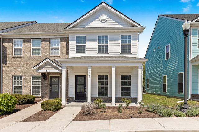 242 Mansfield Dr, Gallatin, TN 37066