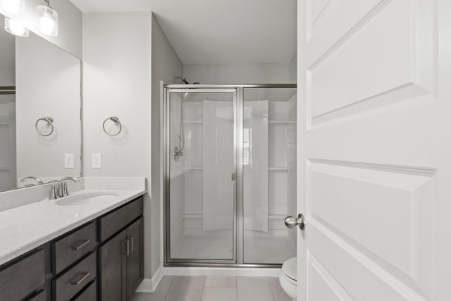 242 Mansfield Dr, Gallatin, TN 37066