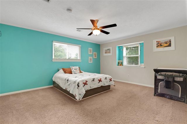 5727 Glenmere Lane, Spring, TX 77379