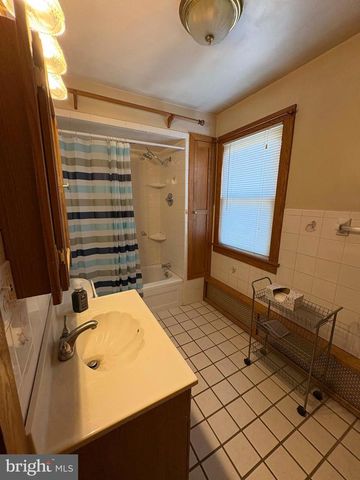 14 ARCH ST, Newfield, NJ 08344