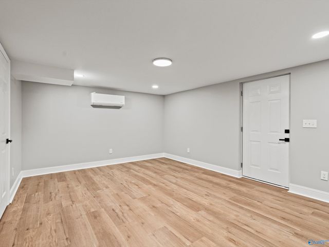 611 SE Cedar Cove Road, Hartselle, AL 35640