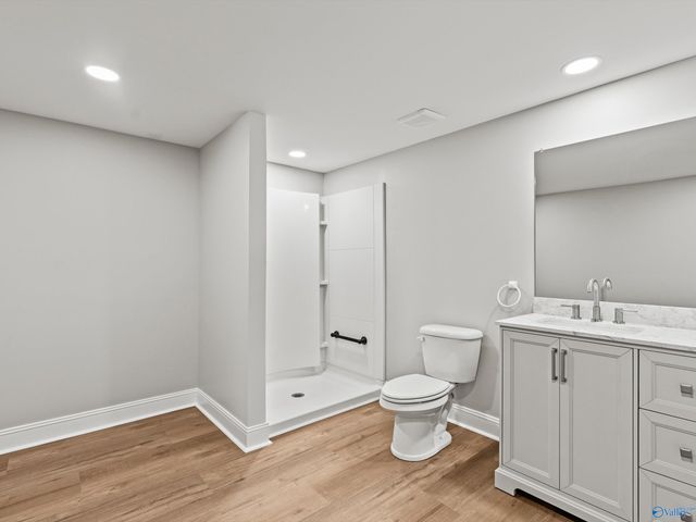 611 SE Cedar Cove Road, Hartselle, AL 35640