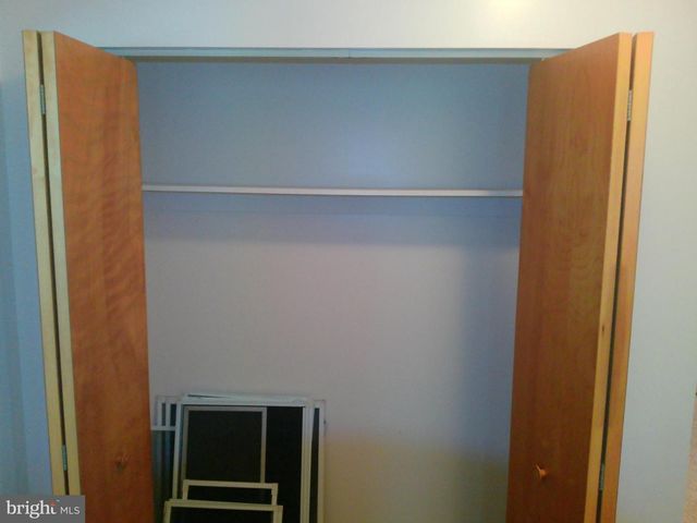 16 W HALE ST, Lewistown, PA 17044