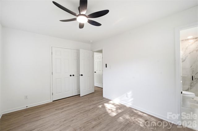 6126 Amberly Lane, Charlotte, NC 28213