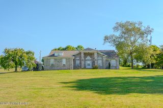 442 Wilsonville Rd, Fisherville, KY 40023