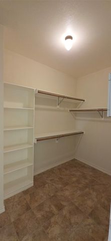 1019 Manchester Drive, Mansfield, TX 76063