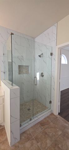 1019 Manchester Drive, Mansfield, TX 76063