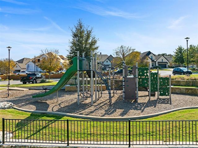 213 Diamondback DR, Georgetown, TX 78628