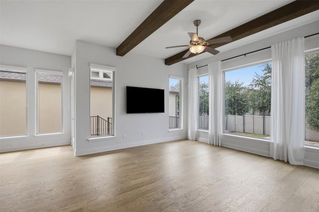 213 Diamondback DR, Georgetown, TX 78628