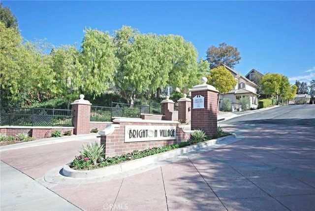 27153 Manor Circle, Valencia, CA 91354