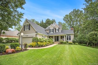 7690 Allen Road, Independence Charter Township, MI 48348
