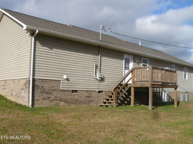 110 Cartwright Circle, Tazewell, TN 37879