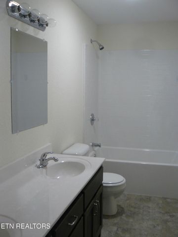 110 Cartwright Circle, Tazewell, TN 37879