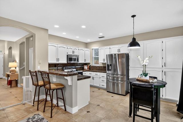 7109 Cedar Garden Ct, Citrus Heights, CA 95621