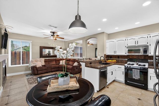 7109 Cedar Garden Ct, Citrus Heights, CA 95621