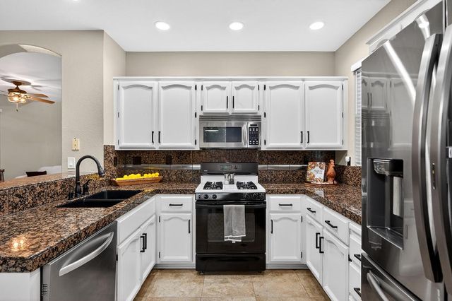 7109 Cedar Garden Ct, Citrus Heights, CA 95621