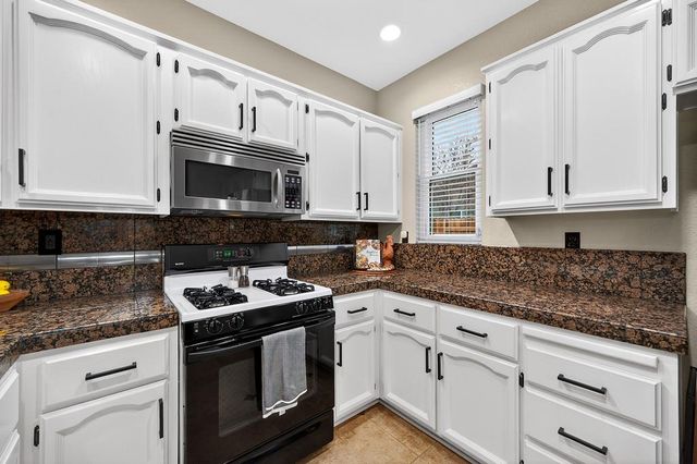 7109 Cedar Garden Ct, Citrus Heights, CA 95621