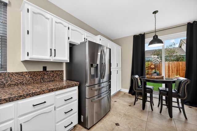 7109 Cedar Garden Ct, Citrus Heights, CA 95621