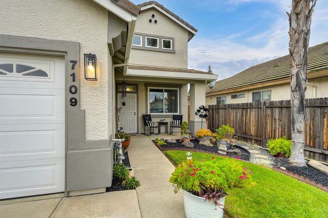 7109 Cedar Garden Ct, Citrus Heights, CA 95621