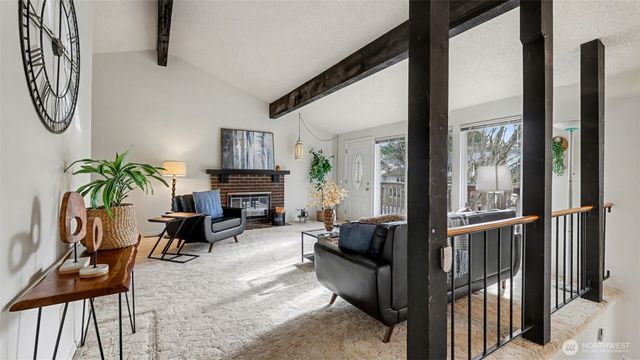 16012 SE 172nd Place, Renton, WA 98058