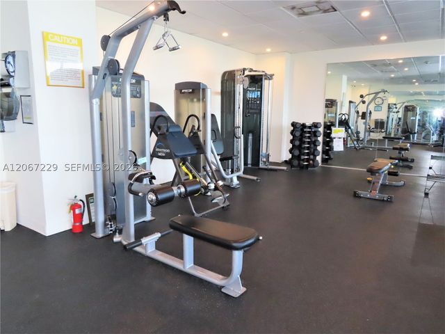 5701 Collins Ave 1003, Miami Beach, FL 33140