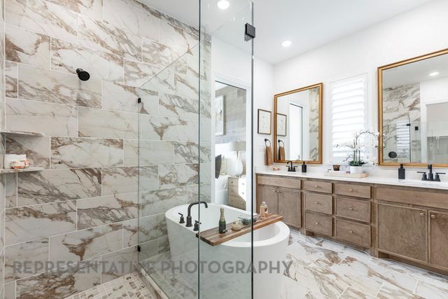 12115 Lake View Boulevard, Mont Belvieu, TX 77523