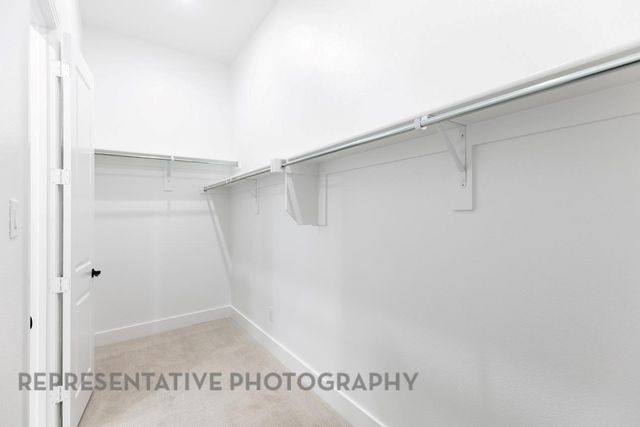 12115 Lake View Boulevard, Mont Belvieu, TX 77523